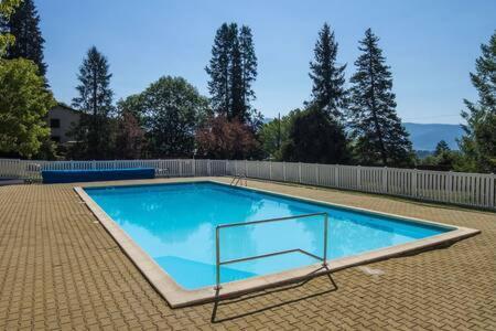 Apartamento Con Jardin - Montana Park Enveitg 外观 照片