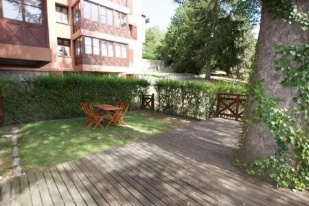 Apartamento Con Jardin - Montana Park Enveitg 外观 照片